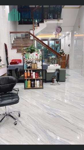 Bán nhà mặt ngõ thông Văn Cao, 41m 4 tầng, ô.tô đỗ cửa GIÁ 4 tỉ