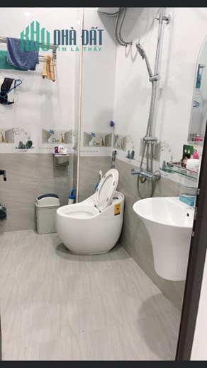 Bán nhà mặt ngõ thông Văn Cao, 41m 4 tầng, ô.tô đỗ cửa GIÁ 4 tỉ