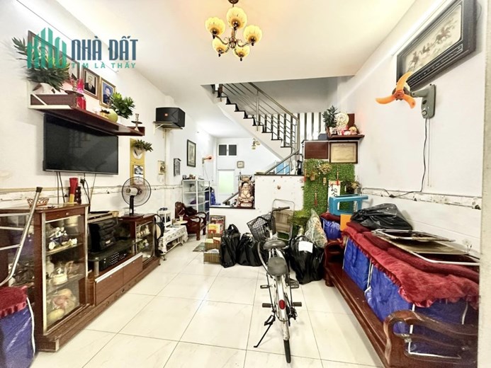 Bán Nhà Lũy Bán Bích,  Gần Thoại Ngoạc Hầu Tân Phú, Nhà Đẹp Kiên Cố, An Ninh, 48m2 x 2 tầng, 3PN,