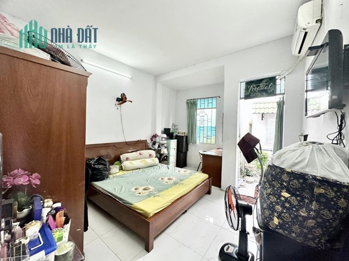 Bán Nhà Lũy Bán Bích,  Gần Thoại Ngoạc Hầu Tân Phú, Nhà Đẹp Kiên Cố, An Ninh, 48m2 x 2 tầng, 3PN,