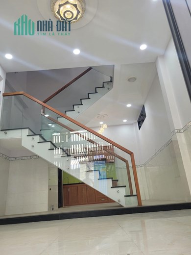 HXH, 51M2, 5.3X9.5m, 3 tầng, Trường Chinh P14TB