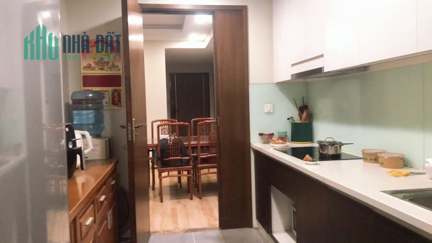 Nhà đẹp ở ngay Phố Tây Sơn, Đống Đa, 40m, 5 tầng, FULL NỘI THẤT, gần phố gần ô tô nhỉnh 5 tỷ lh