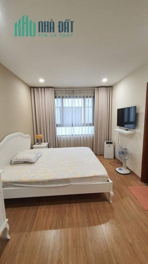 Biệt thự Cổ Nhuế 136.9m2, vỉa hè ô tô tránh 4 tầng MT 8.2m giá 12.5tỷ
