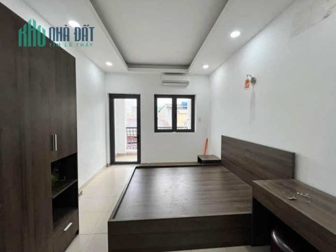 Bán Nhà Kề Him Lam Cách HXH 80m - Trung Tâm Quận 7 Giá Chỉ 6,1Tỷ