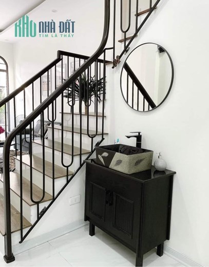 Bán ngôi nhà 56m2 phố Nghi Tàm, Tây Hồ Ô tô đỗ cửa 5 ngủ Ô tô phi 10m 6.5 Tỷ