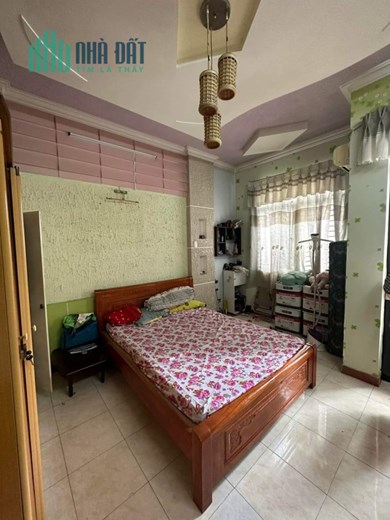 🍎Nhà chính chủ gởi bán :  Phạm Văn Chí - Q.6, giáp Q.5 - 50m2 - 3 tầng kiên cố - Giá 6 tỷ tl