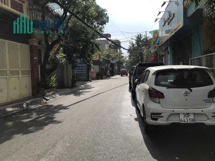ĐẤT HOA LÂM - MẶT PHỐ MỘT MẶT NGÕ - LÔ GÓC - KINH DOANH VÔ ĐỊCH