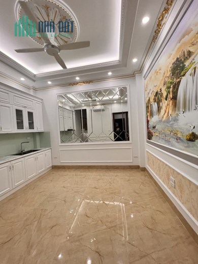 Trung kính nhà dân xây ngõ rộng Gara ô tô phân lô DT 60m 5  Tầng giá nhỉnh 13 tỷ
