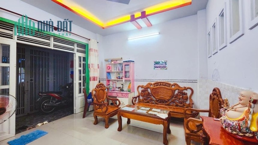 Bán gấp nhà HXH Nguyễn Sơn quận Tân Phú 4.2 X12m x 2T chỉ 4.7 tỷ TL