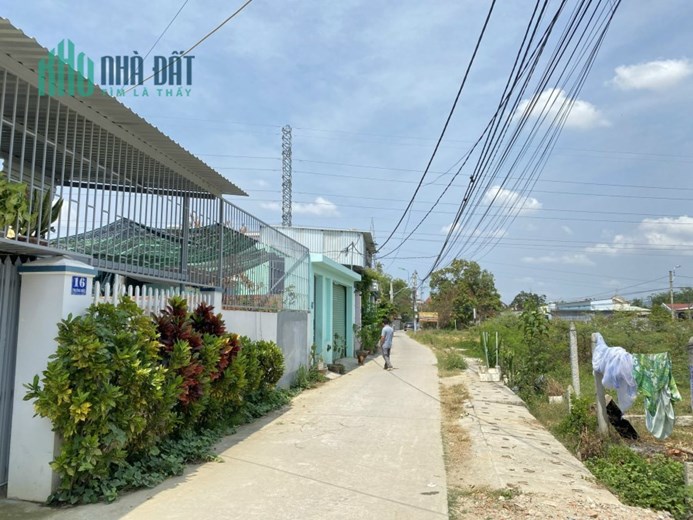 Nhà Vĩnh Thạnh, Nha Trang cách HL45 chỉ 150m Đường 23/10 chỉ 1.2km giá 1 tỷ 700