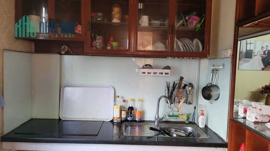 Cần Bán Chung Cư A6C Nam Trung Yên, DT: 40m, 1PN+VS chỉ 1,6 tỷ