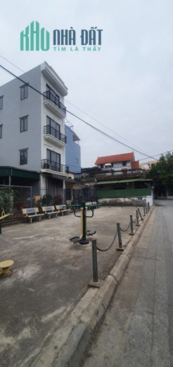 Diện tích 47m, nhà 5 tầng mặt ngõ Ô tô Ngọc Thuỵ, giá 4 tỷ
