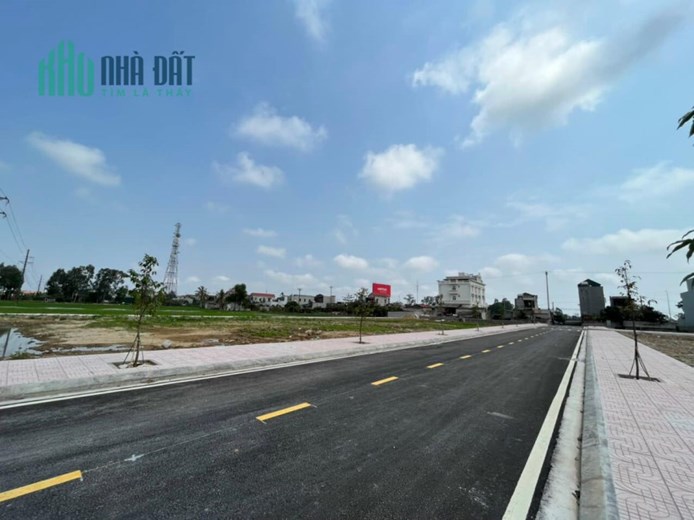BÁN LÔ ĐẤT NỀN THỊ TRẤN TÂN PHONG QUẢNG XƯƠNG THANH HÓA