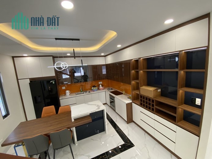 Cần bán nhà gốc 2 mặt tiền : KDC cao cấp song minh 8/1 đường TA 22 Phường Thới An , Q12, TP HCM