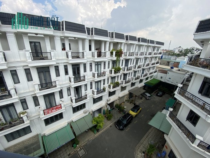 Cần bán nhà gốc 2 mặt tiền : KDC cao cấp song minh 8/1 đường TA 22 Phường Thới An , Q12, TP HCM