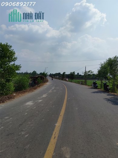 Lô đất vườn giá rẻ, vị trí đắc địa, tiềm năng sinh lời cao.