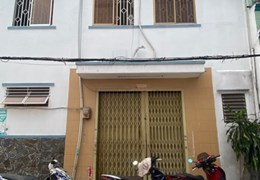 Cho thuê lại nhà nguyên căn 1 trệt 2 lầu tại 198/7A Bình Thới, P1, Quận 11