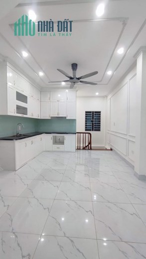 Bán nhà La Khê Hà Đông * Hàng xóm Pack city 
- Diện tích 50m xây 5 tầng mới tinh tình tình
- Cách