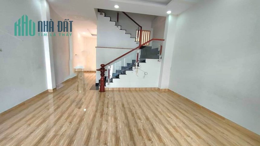 Bán nhà QL 1A phường AP.Đông Quận 12, 3 TẦNG BTCT, Hẻm ÔTÔ, bán gấp chỉ 4.15 tỷ