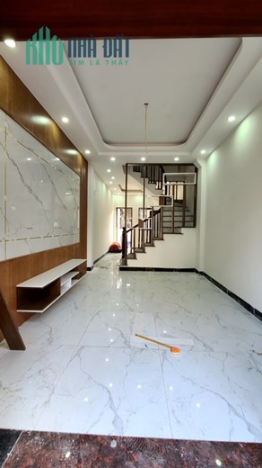 Hót Quá 2,25 Tỷ ( Còn Thương Lượng ) Di Trạch - Hoài Đức Ô tô đậu gần ( Còn 1 Căn Duy Nhất )