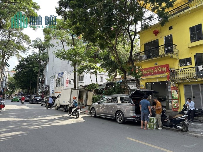 Bán căn góc 2 mặt thoáng, MT 5m vị trí đẹp nhất phố Hàng Bún, DT 55mx3T, sđcc