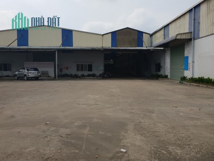 Bán 1.5ha đất KCN Tân Quang, Văn Lâm, Hưng Yên. Sẵn 5000m2 nhà xưởng.
