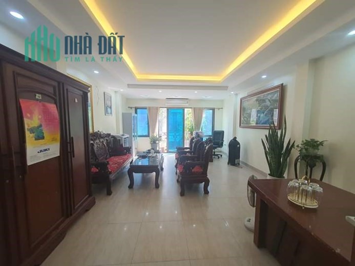 Nhà đẹp Nguyễn Văn Huyên ô tô, KD, 7 tầng TM 65.2m2, giá 12tỷ 9