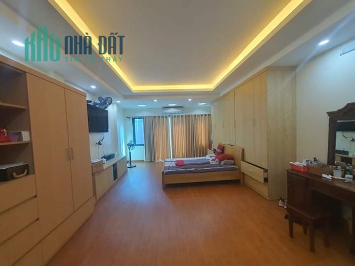 Nhà đẹp Nguyễn Văn Huyên ô tô, KD, 7 tầng TM 65.2m2, giá 12tỷ 9