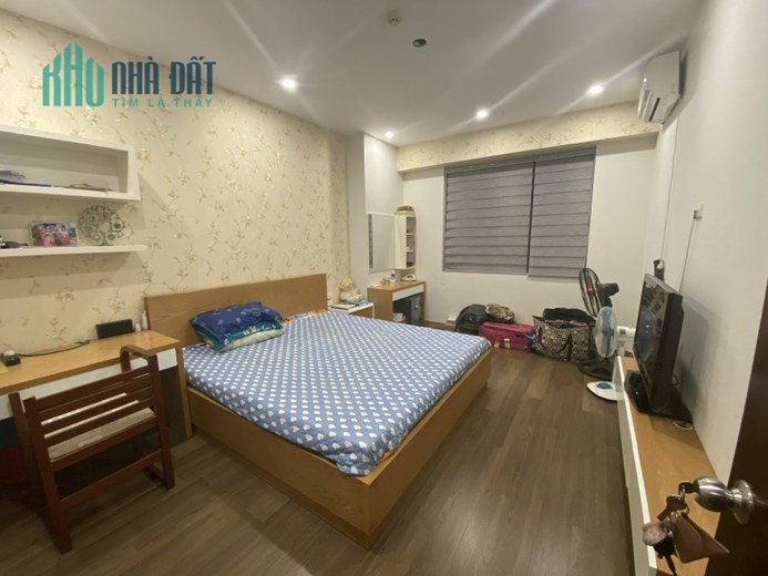 Bán căn hộ chung cư cao cấp FLC Complex Phạm Hùng, Nam Từ Liêm, giá tốt.