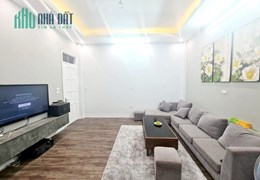 Bán nhà phố Xã Đàn, Đống Đa 65m, 5 tầng, mt 6m. Giá: 11 tỷ