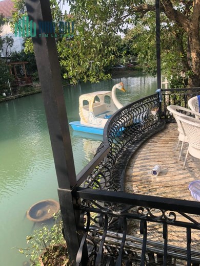 Biệt thự Vinhome Riverside siêu đẹp, view hồ, full nội thất Ý, 339m, mặt tiền: 16m, 129 tỷ