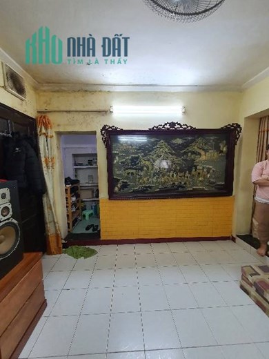 Tập thể tầng 3 căn góc 3 mặt thoáng ngã 3 Tây Sơn - Vĩnh Hồ, giá 1.2 tỷ