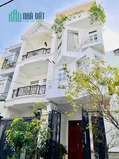 Cần bán Nhà Đẹp Đường Phan Huy Ích, Phường 15, 4mx17m - 1 trệt 1 lửng 3 lầu, 3 tỷ nhận nhà TL, full