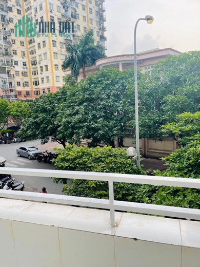 Chung cư N04 Trần Qúy Kiên 2 Ngủ, Công viên Nghĩa Đô, Hơn 2 tỷ