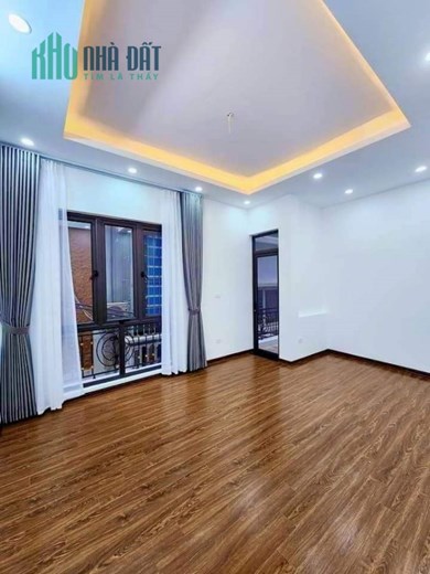 BÁN NHÀ MẶT NGÕ THÔNG RỘNG 4M - GẦN PHỐ 500M RA TRƯỜNG ĐẠI HỌC BÁCH KHOA x DT:45M2 x MT: 6M x 5