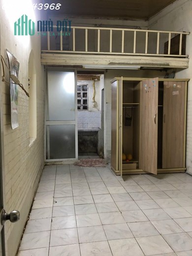 Bán mảnh đất phố Nguyễn Khánh Toàn, Cầu Giấy, 30m2, mặt tiền rộng, giá 2.75 tỷ.