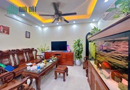 BÁN NHÀ HOÀNG QUỐC VIỆT - Ô TÔ TRÁNH - KINH DOANH - GẦN PHỐ - NHỈNH 10 TỶ