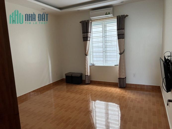 CT cho thuê nhà 4 tầng Đằng lâm 72 m giá 10tr