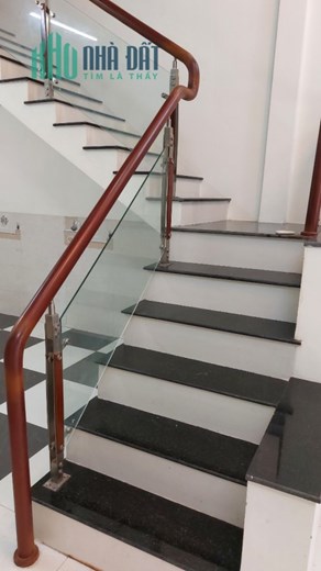 Cần  Bán nhà DT 90 m2 nằm tại : Hẻm 4,Đường Nhật Tảo, Phường Lê Bình, Cái Răng, Cần Thơ
