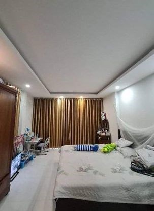 Bán nhà phố 72 Chiến Thắng Quận Hà Đông, phân lô cán bộ Ô tô vào nhà, kinh doanh