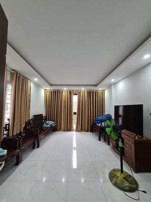 Bán nhà phố 72 Chiến Thắng Quận Hà Đông, phân lô cán bộ Ô tô vào nhà, kinh doanh