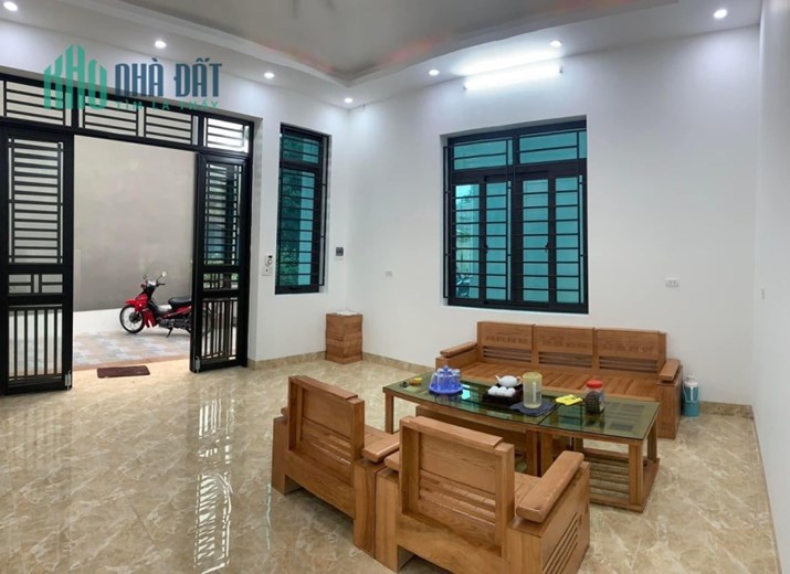 CẦN BÁN NHÀ ĐỊA CHỈ;Đường Hùng Vương Thị Xã Phú Thọ