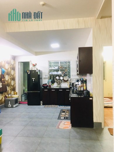 Bán gấp Căn hộ 95m2- 3PN3WC- 2,4 Tỷ Đã có sổ