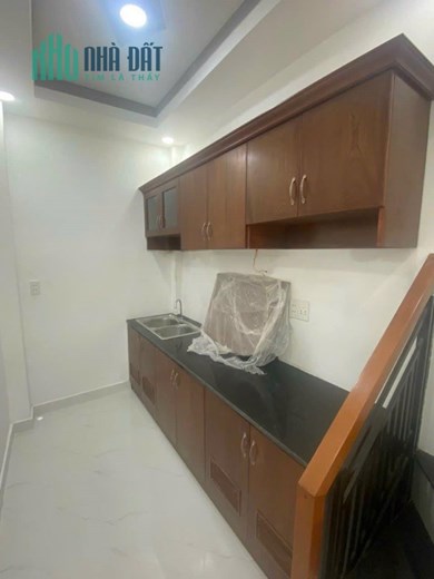 Nhà mới đẹp, sổ đẹp vuông, dân trí tốt, Trung tâm Bình Thạnh