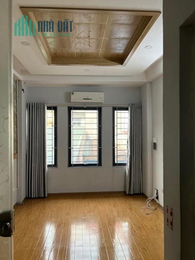 Bán nhà ngõ 141 Giáp Nhị,15m ra ô tô,chia lô vuông đẹp,dân xây khung cột trắc,30m,5T,mt:3,5m