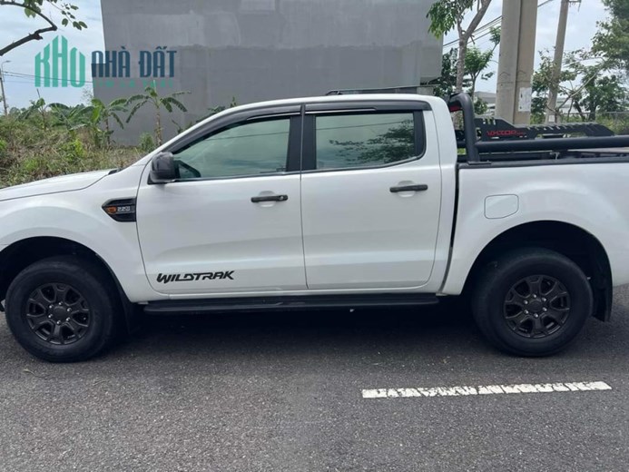 Chính chủ bán For ranger 2 cầu xe đag sử dụng full nội thất a Bình Thung K , P Bình An, Dĩ An Bình