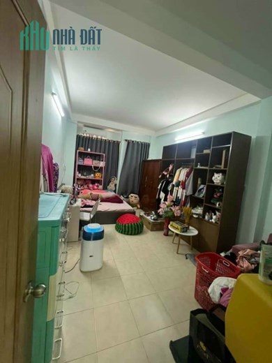 CHỈ 4 TỶ–NgayTrung Tâm Quận 10-3Tầng-Sổ Vuông A4–Hẻm Ba Gác–Sát MặtTiền -Vào Ở Ngay.