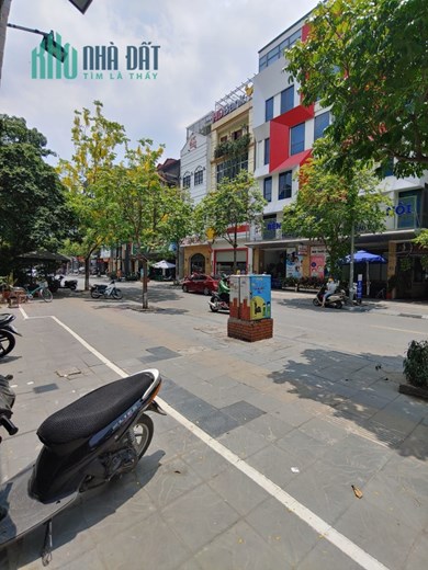 Bán Nhà Mặt Phố Trương Công Giai S70.2T.MT6.34,5 Ty