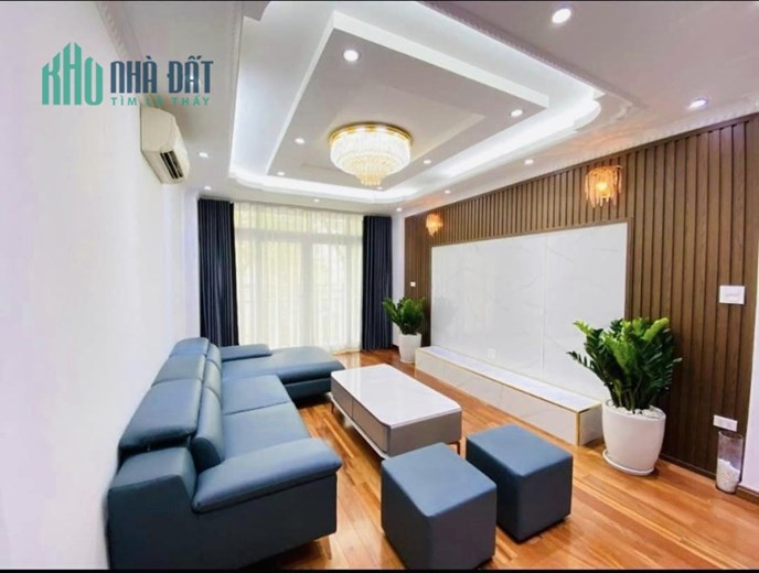 Bán nhà mặt phố Nhân Hoà, trung tâm quận Thanh Xuân. Diện tích 63m2 x 6 tầng, mặt tiền 4m. Nhà mới,