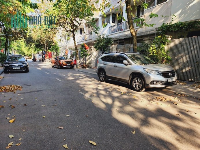 Cho thuê nhà liền kề An Hưng làm văn phòng, ở, cửa hàng+ kho